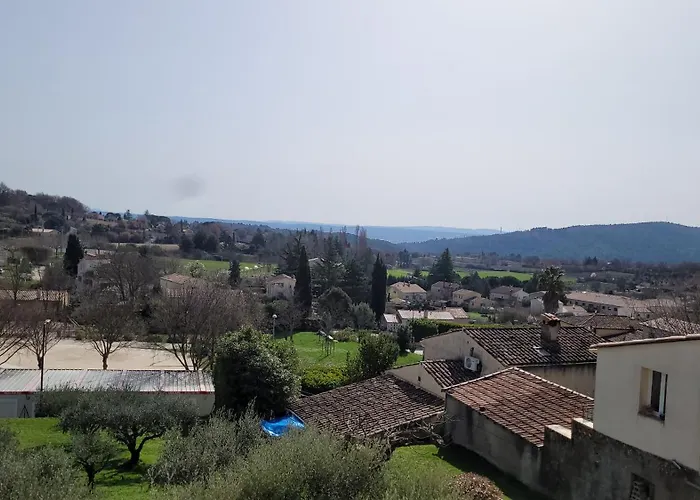 Maison De Charme Au Coeur Du Village Holiday home *